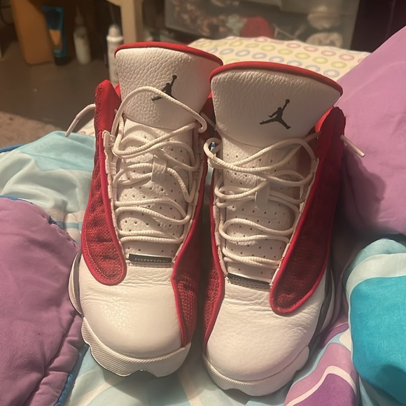 Air Jordan 13 Retro (GS) - Picture 2 of 2